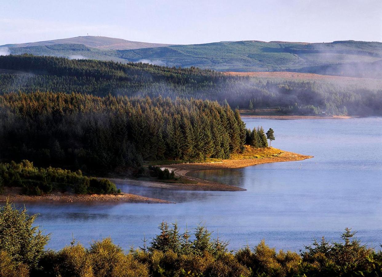 Stunning Home With Stargazing Room Near Kielder Water Greenhaugh 외부 사진