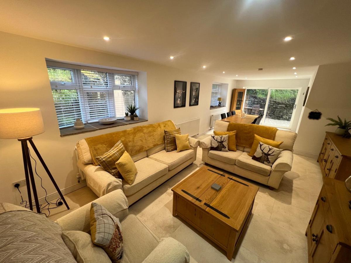 Stunning Home With Stargazing Room Near Kielder Water Greenhaugh 외부 사진