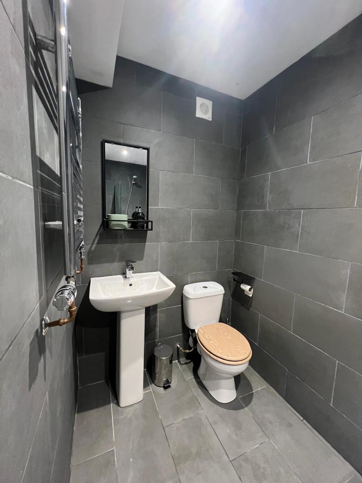 Stunning Home With Stargazing Room Near Kielder Water Greenhaugh 외부 사진
