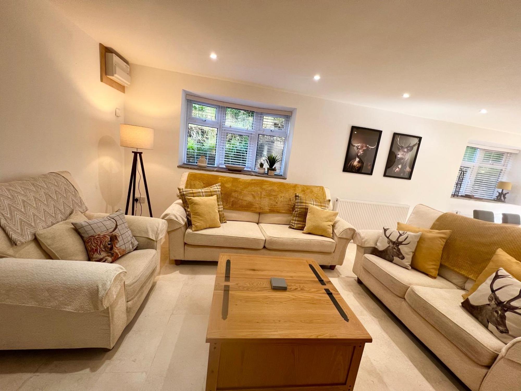 Stunning Home With Stargazing Room Near Kielder Water Greenhaugh 외부 사진